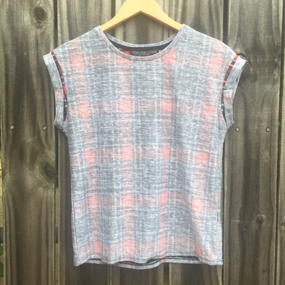 Topshop PETITE Tops - TOP Shop petite plaid tee top US 4, grunge punk knit eur 36